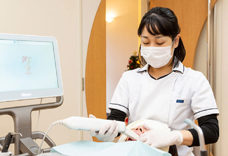 前歯の部分矯正完全ガイド|費用・期間・症例別の選び方